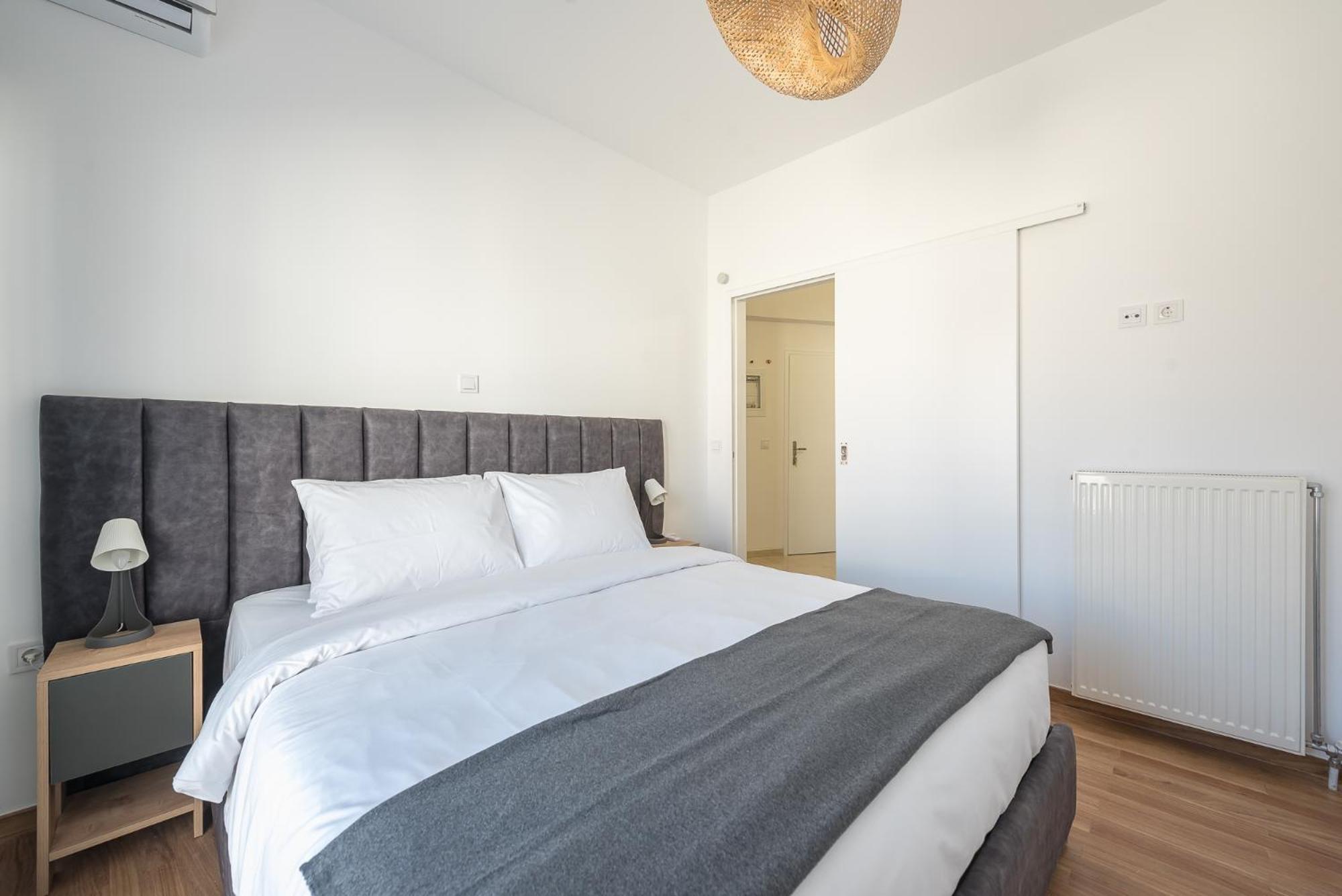 Kastela's Harbor Retreat With Jacuzzi Apartment Piraeus